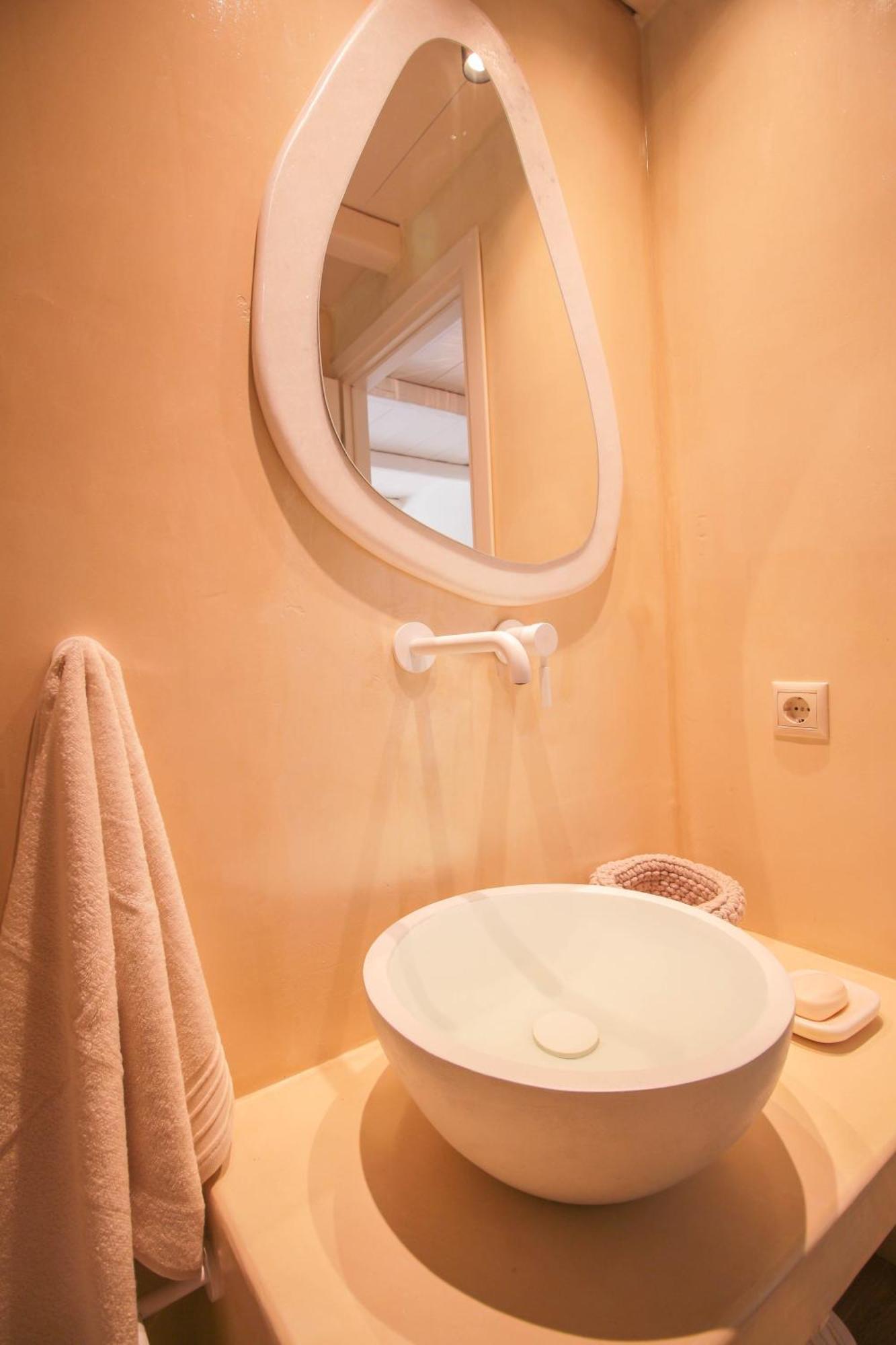 4Twaves Beach House - Beachfront In Agios Ioannis Agios Ioannis  Ngoại thất bức ảnh